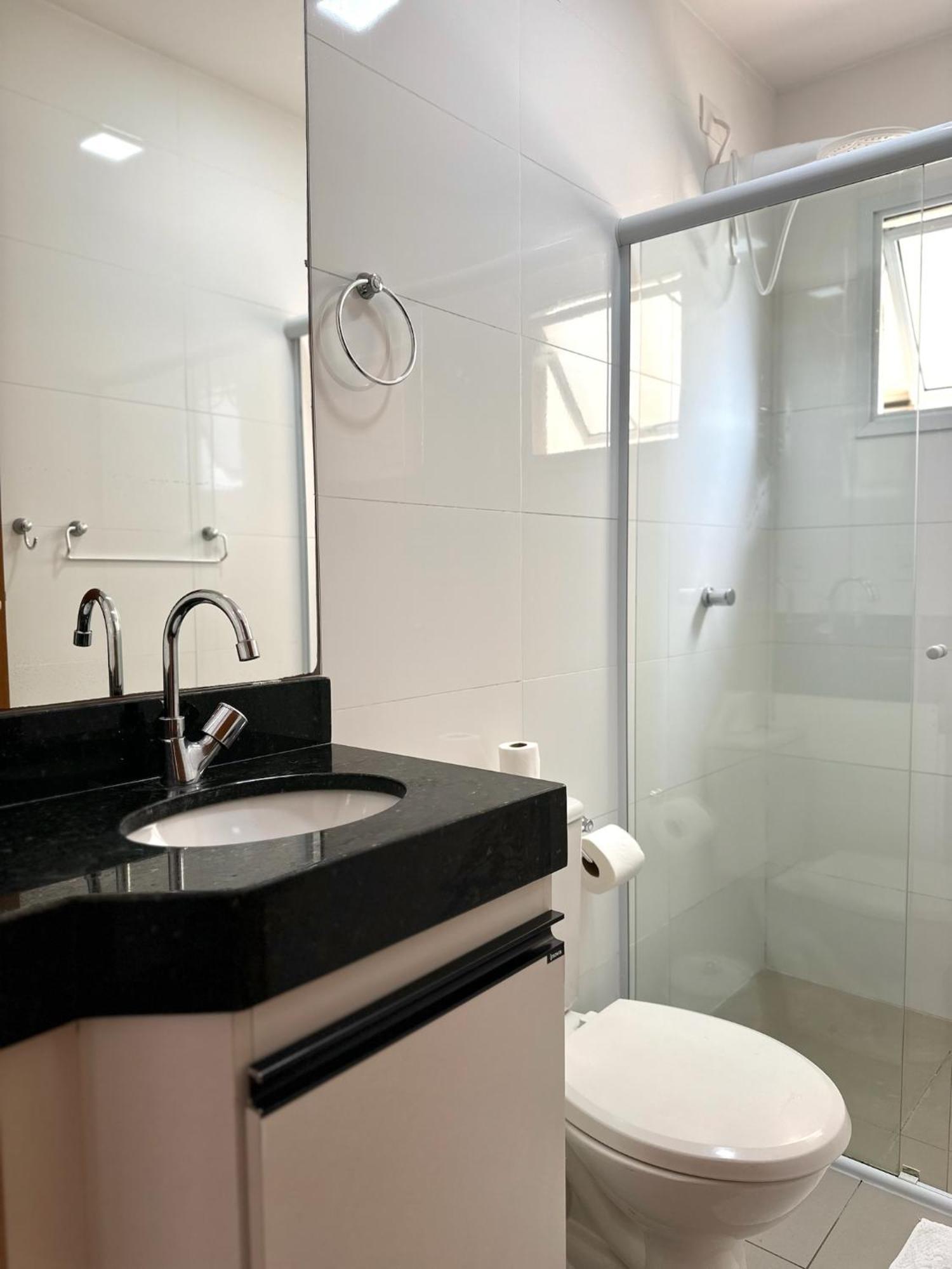 Apto Excelente C/Ar, Varanda Gourmet E Piscina أوباتوبا المظهر الخارجي الصورة